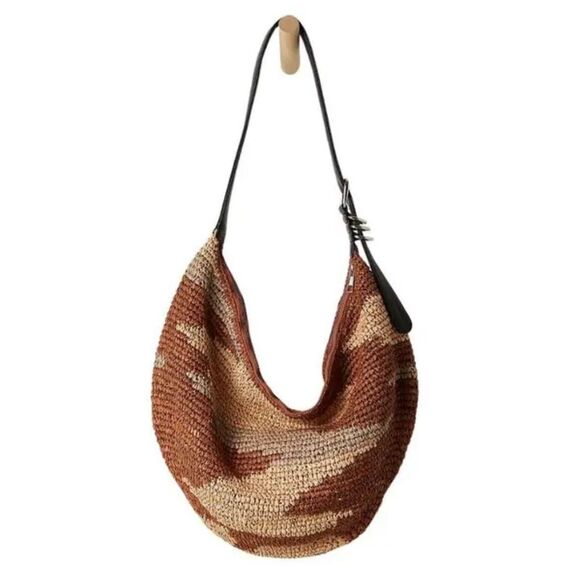 free people movement Handbags - Free People Beige/Brown Slouchy Straw Tote(NWT)